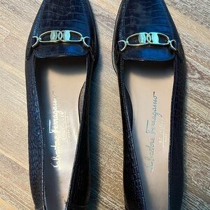 Salvatore Ferragamo Deep Red-Black Croc-Embossed Loafers